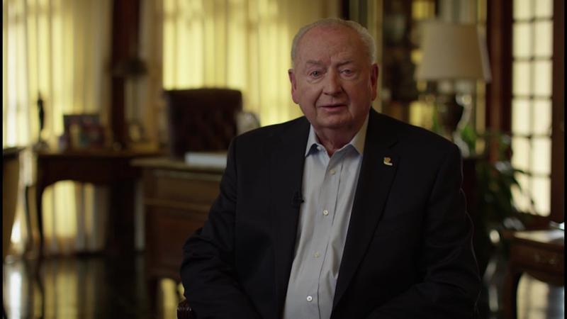 Értékek. Honnan jött a Forever, és hová tart?