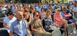 Sikernap 2020 augusztus - Lázár Lovaspark